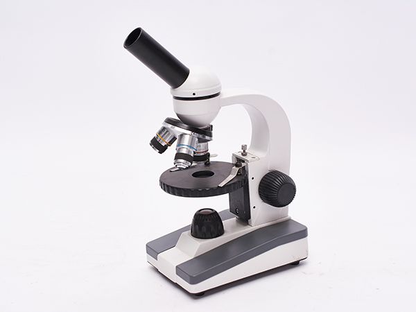 生物顯微鏡(光源640)